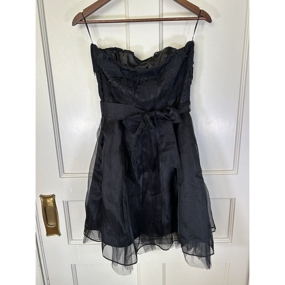 Eva Franco Women’s Black Strapless Mini Dress Embroidered Lace Size 10 - Picture 3 of 10